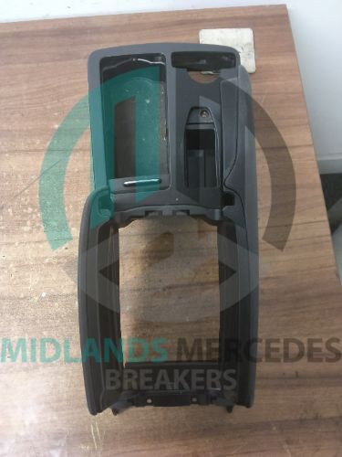 MERCEDES-BENZ C class W204 Centre Console Arm Rest