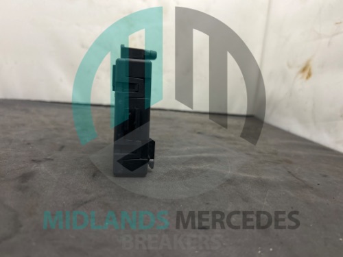 MERCEDES-BENZ E class W212 Door Control ECU Module Front Right