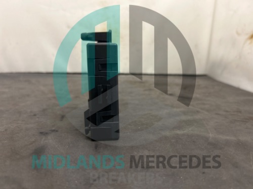 MERCEDES-BENZ E class W212 Door Control ECU Module Front Right