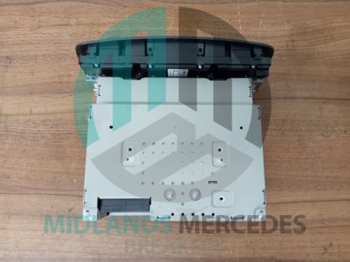 MERCEDES-BENZ A Class W176 Car Radio/Head Unit