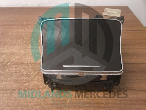 MERCEDES-BENZ C Class W205 Ashtray/Storage Compartment