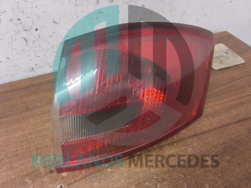 FORD-KUGA Rear Tail Light On Tailgate Right Side